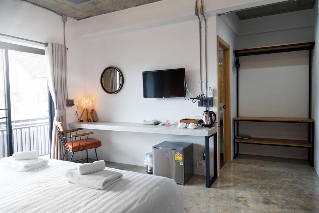 Luck Esan Loft Hotel Ubon Ratchathani Exterior foto