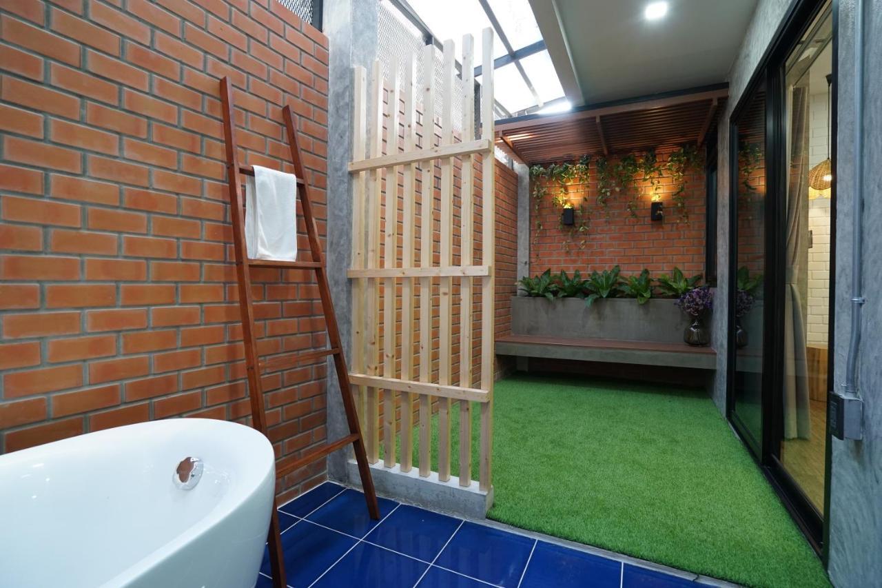 Luck Esan Loft Hotel Ubon Ratchathani Exterior foto